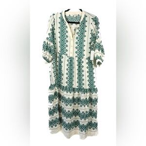 Fig and Flower Green and Cream Midi Dress